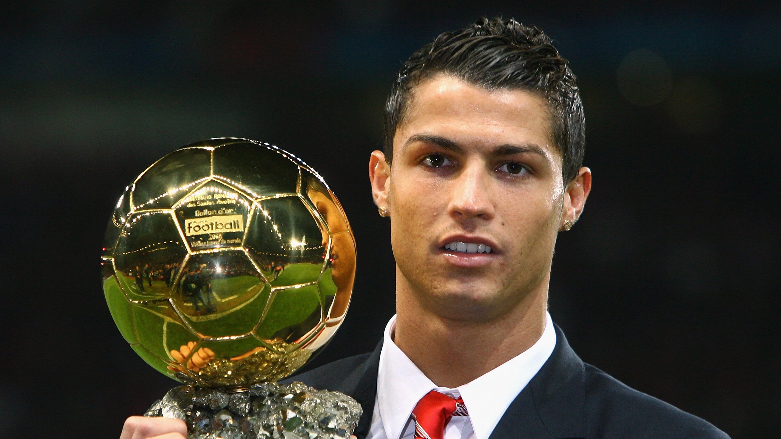 赛道与绿茵场,F1揭幕战与韩国足球的压制哲学