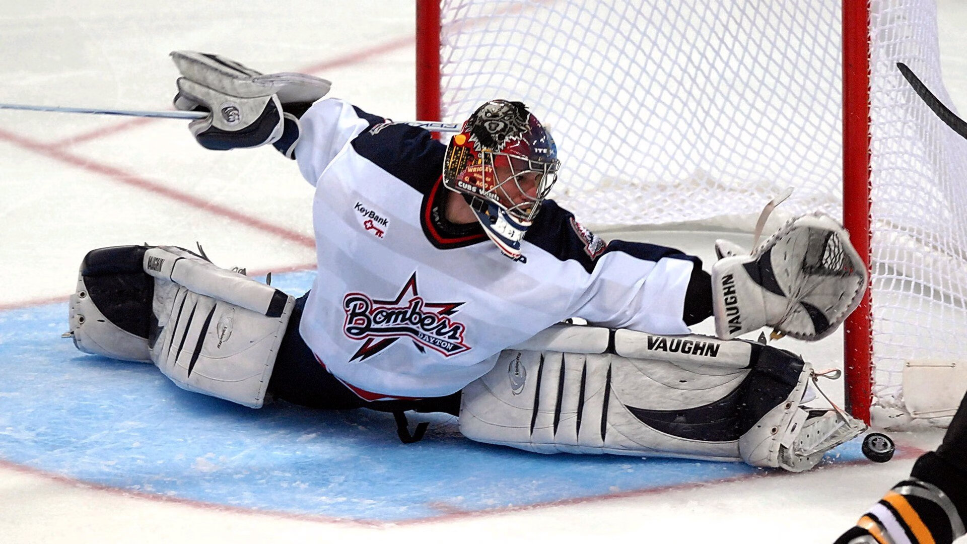 德甲争冠战之夜,布伦森点燃赛场,一记绝杀铸就永恒